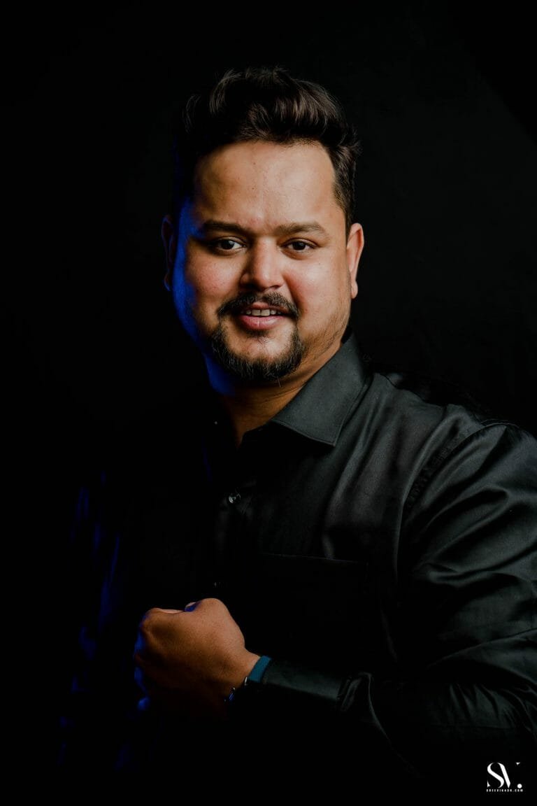 Headshots and Personal Branding Portraits for LinkedIn, Corporate Bangalore India - photograph 6