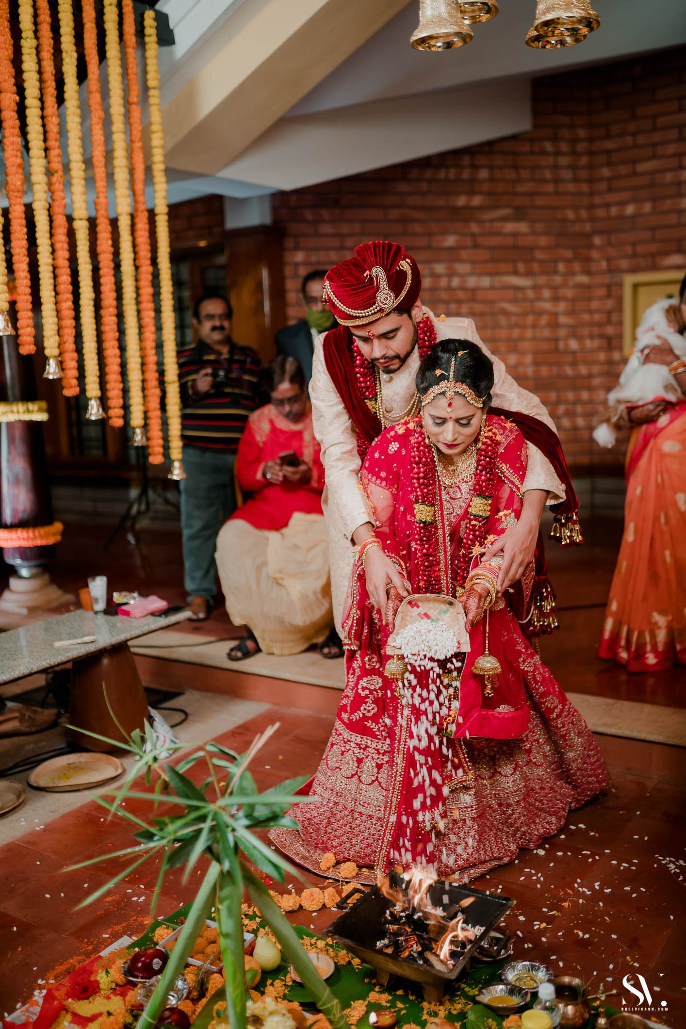 Candid photography by Sree Vikash in Bangalore — wedding and couple portraits